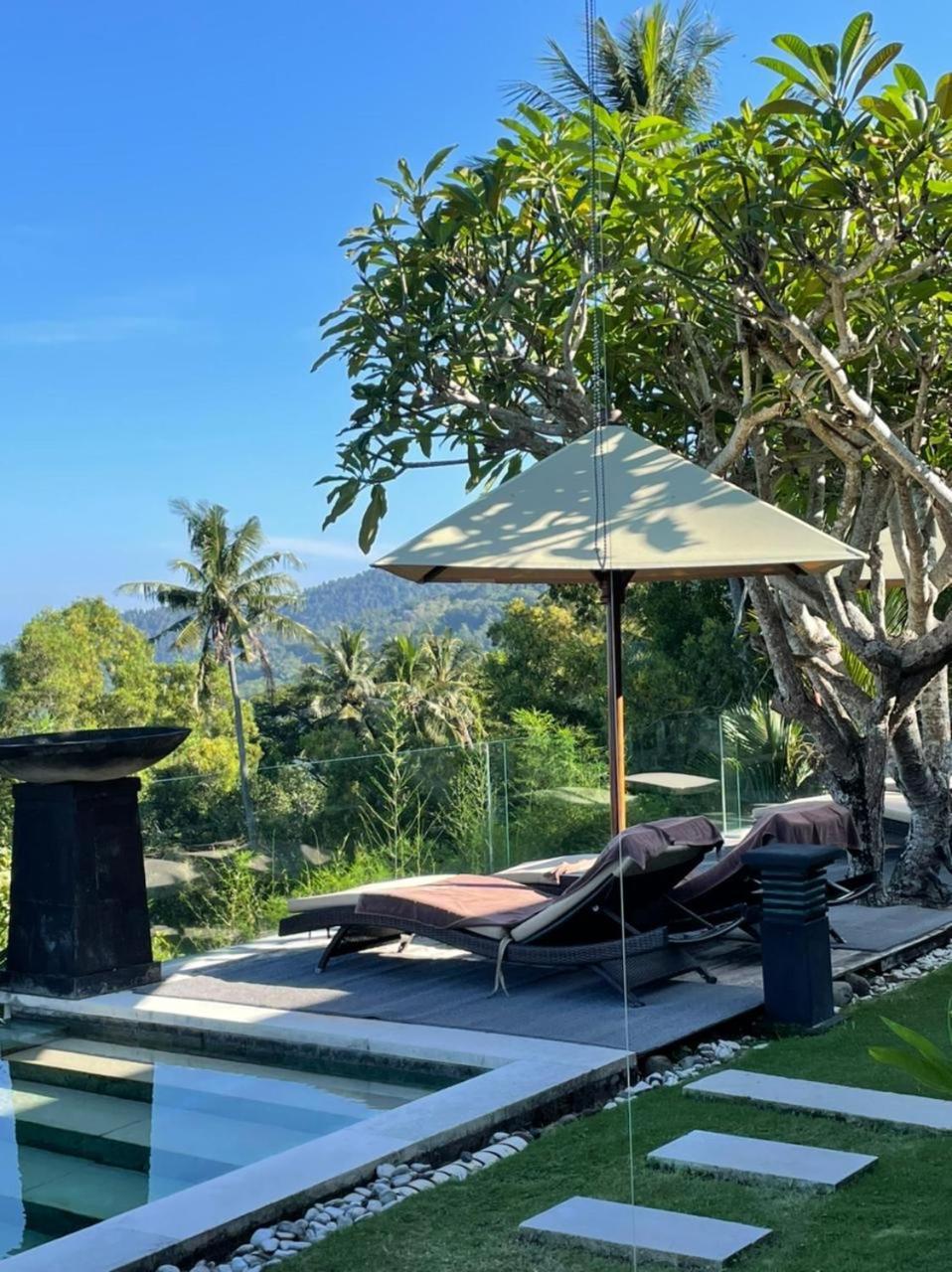 Hotel The Puncak Lombok Senggigi Exterior foto