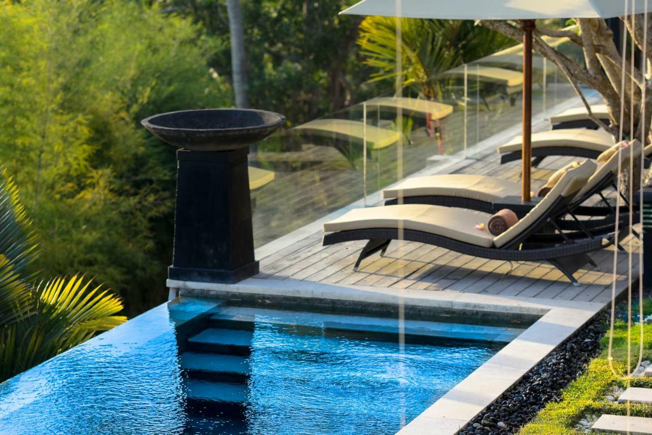 Hotel The Puncak Lombok Senggigi Exterior foto